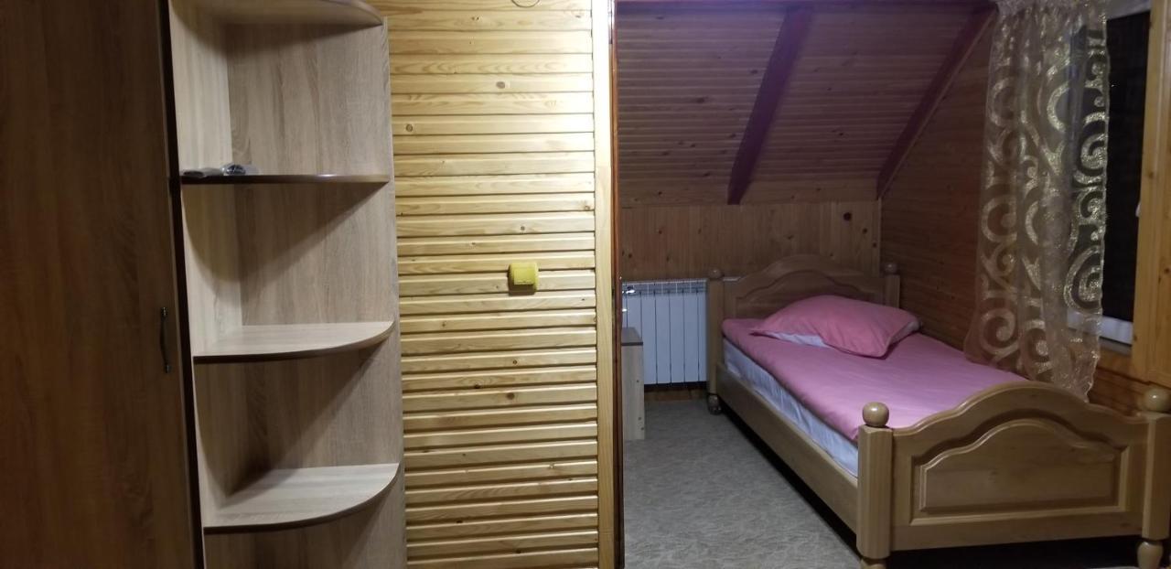 Садиба Квітка Карпат Russkaya Mokraya Esterno foto